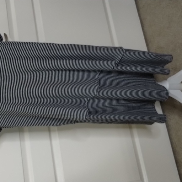 Soft Surroundings women's large Leah layered dress black/gray stripes - Picture 3 of 8